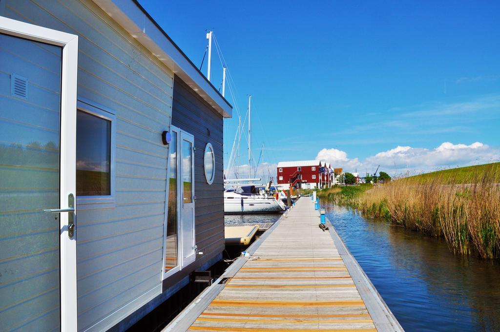 Bestmarine Waterchalets Flevo Marina Lelystad Oda fotoğraf