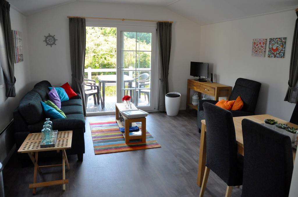 Bestmarine Waterchalets Flevo Marina Lelystad Oda fotoğraf